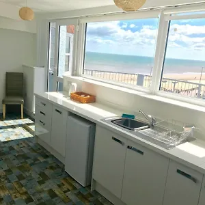  Apartment @52